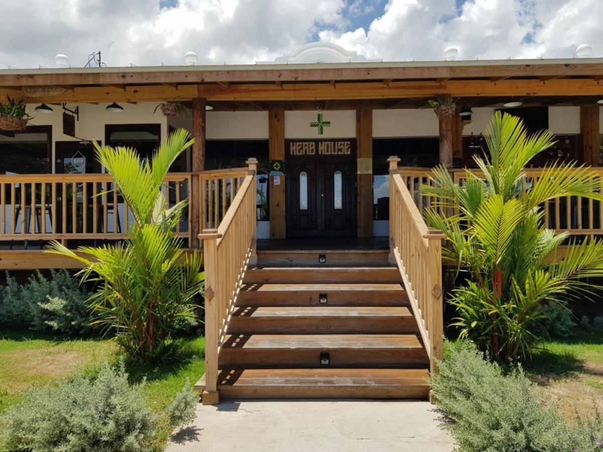 Relax Villa Ocho Rios Exterior foto